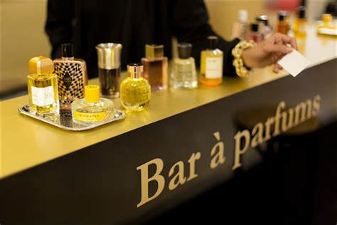 bar a parfum paris